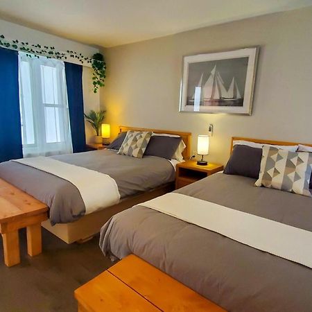 Мотель Lofts Fleuve Et Montagnes Сент-Анн-де-Бопре Экстерьер фото
