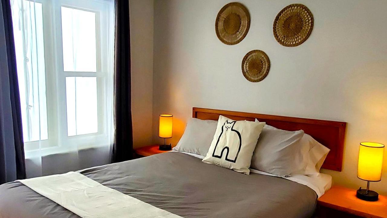Мотель Lofts Fleuve Et Montagnes Сент-Анн-де-Бопре Экстерьер фото