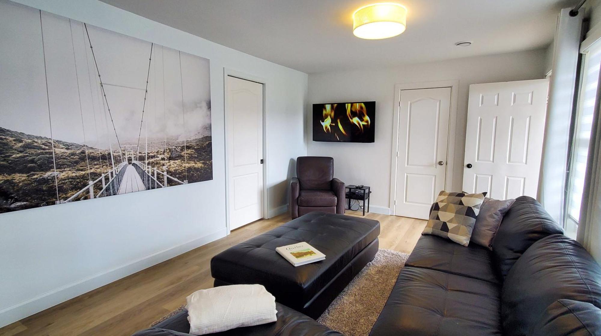Мотель Lofts Fleuve Et Montagnes Сент-Анн-де-Бопре Экстерьер фото